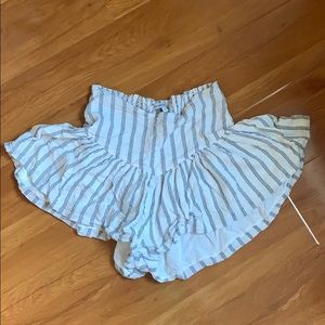 Isabelles cabinet shorts